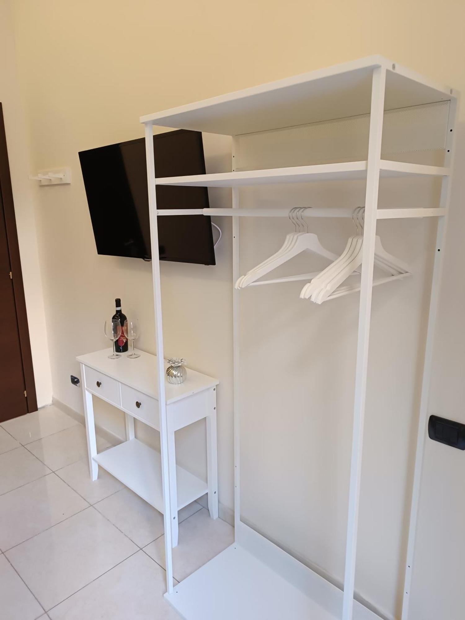 Residenza Geri - Suite And Home Napoli Centro Exterior photo