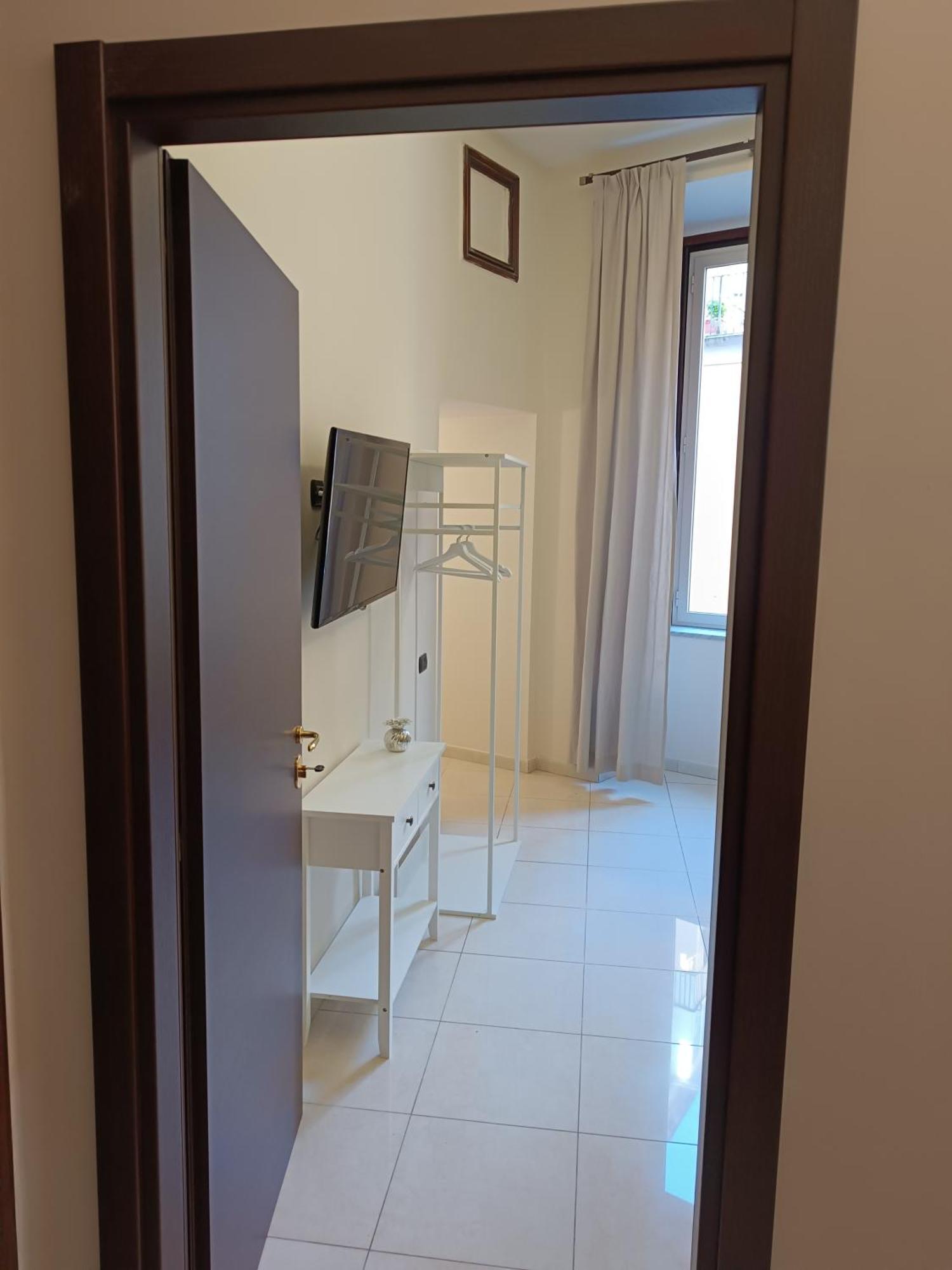 Residenza Geri - Suite And Home Napoli Centro Exterior photo