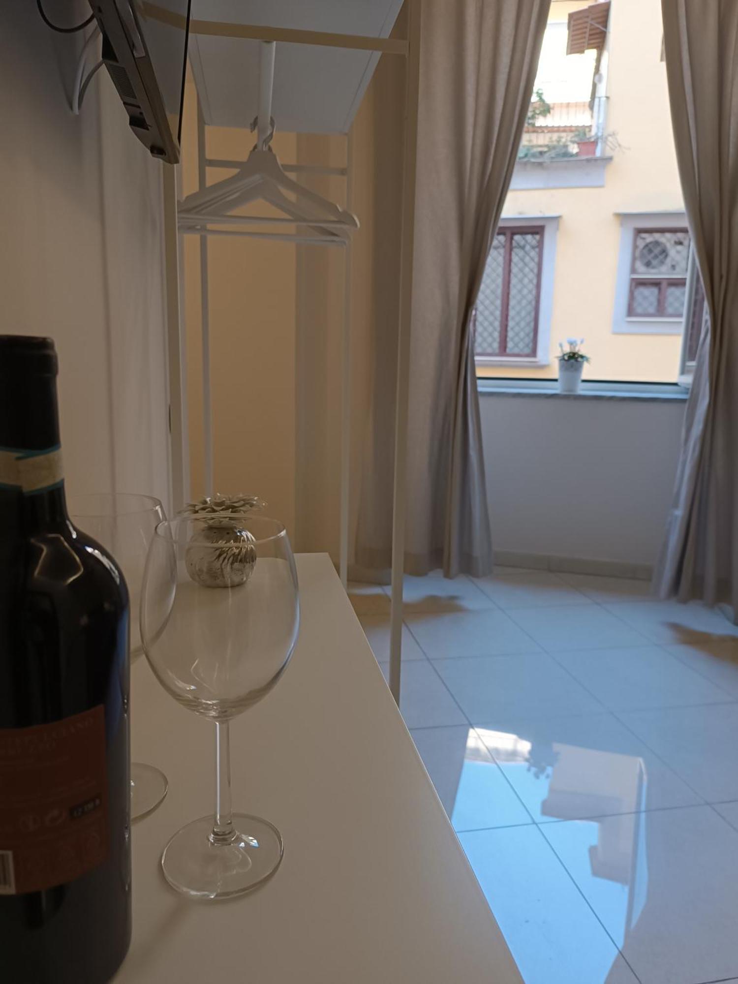 Residenza Geri - Suite And Home Napoli Centro Exterior photo